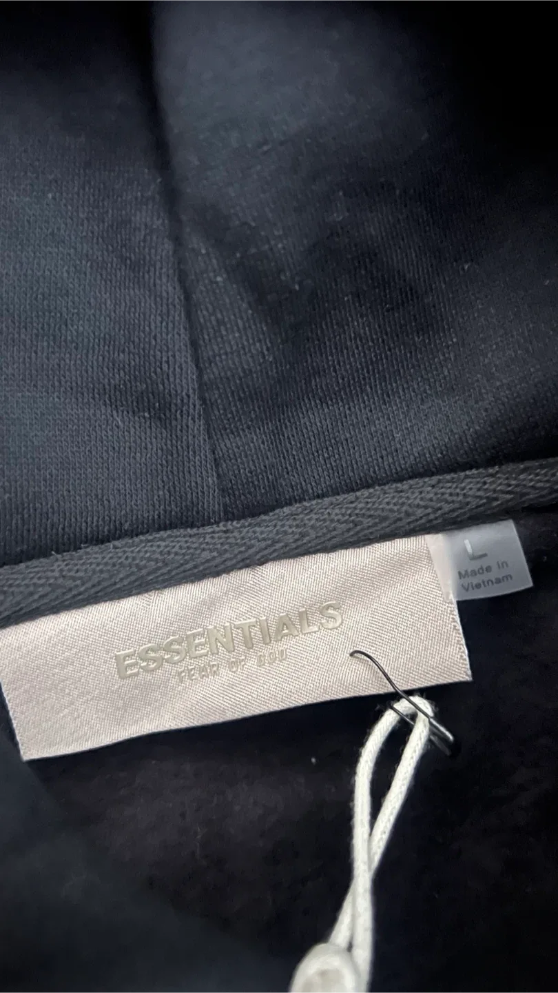 Essentials Fear of God Black Tracksuit - Size L And M image indicator(4)