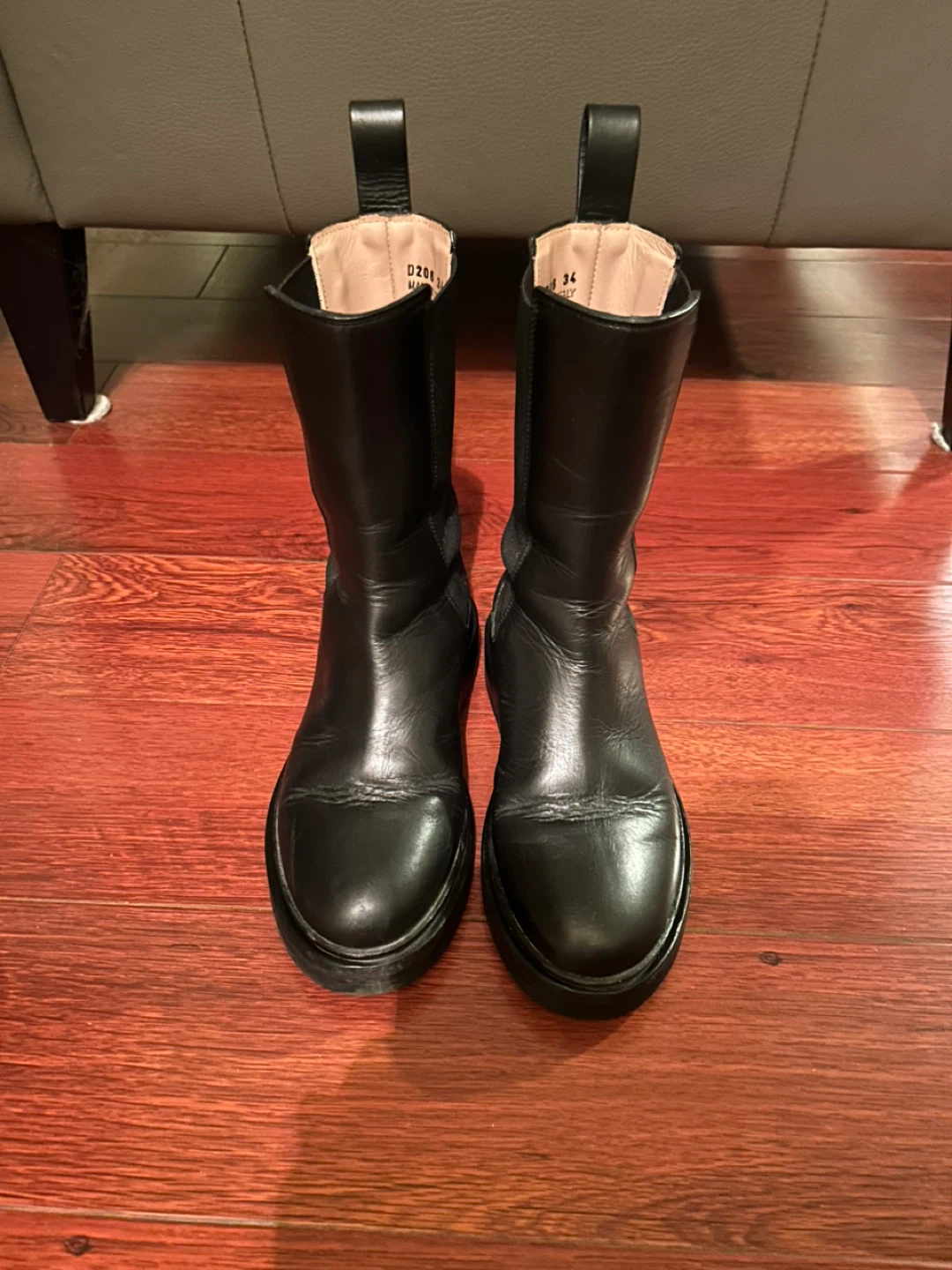 LEGRES Black Leather Boots - Size 34