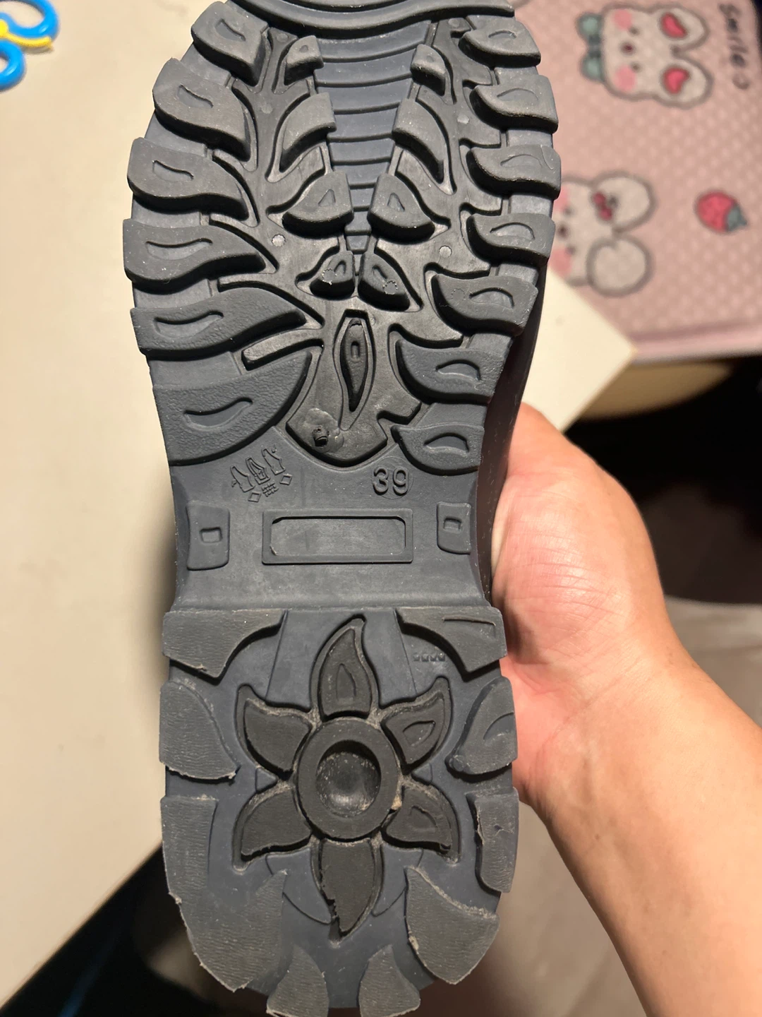 Totes Winter Boots - Size 9 - photo 2