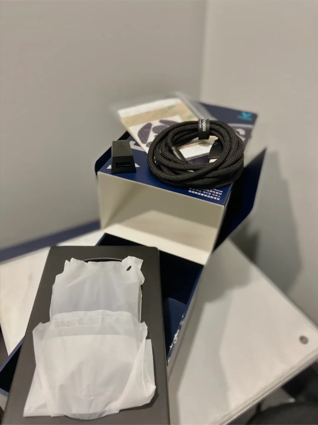 BRAND NEW Rapoo VT9 Pro Wireless Gaming Mouse image indicator(2)