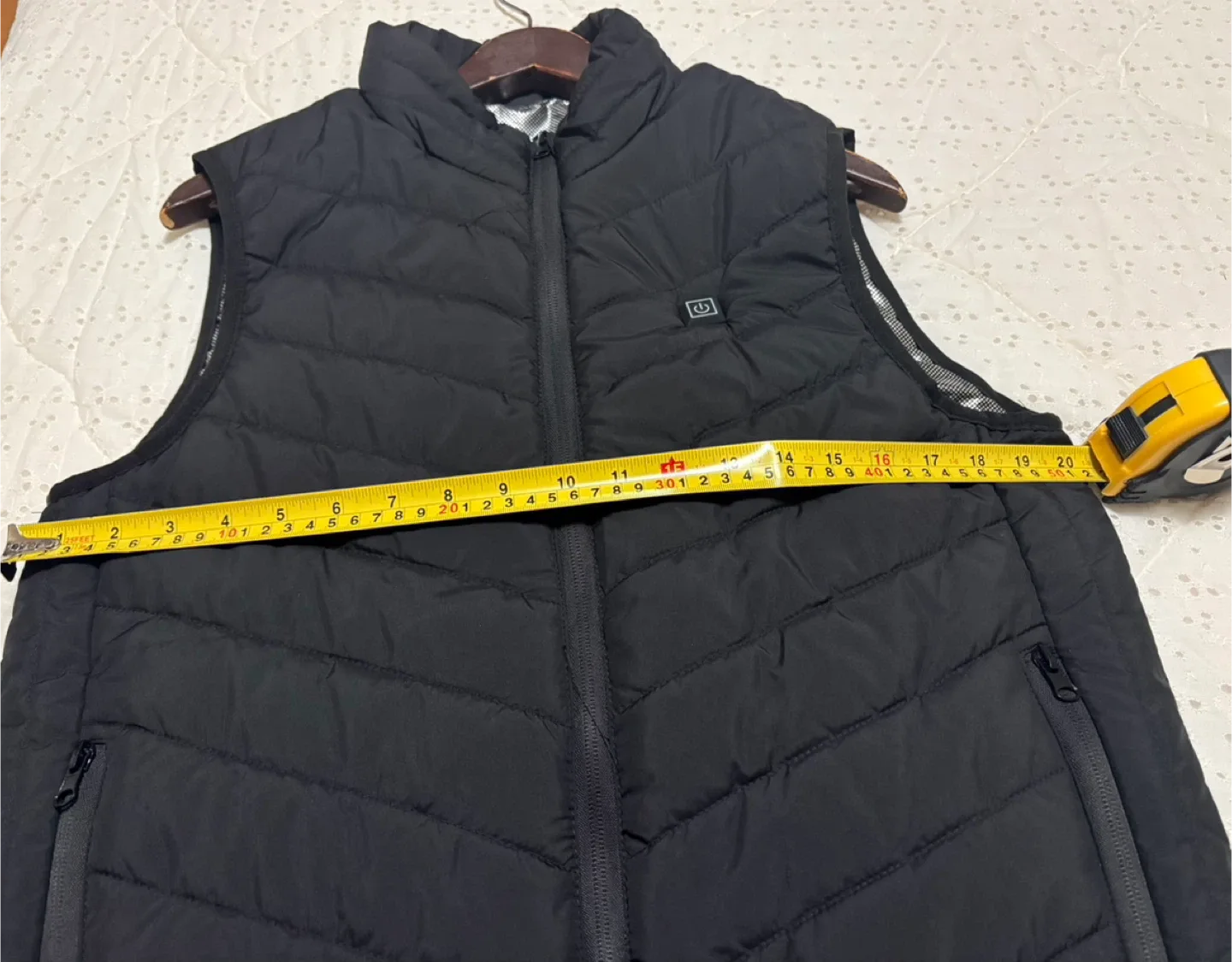 Black Heated Vest image indicator(6)