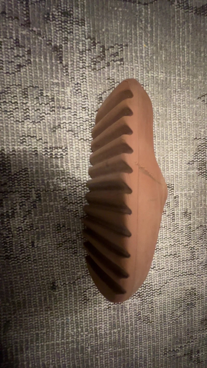 Adidas Yeezy Slides - photo 4