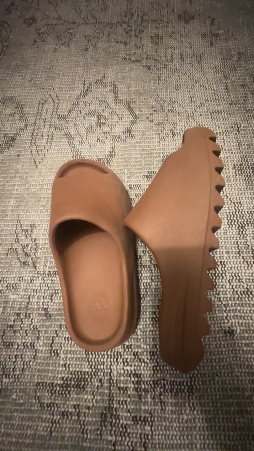 Adidas Yeezy Slides