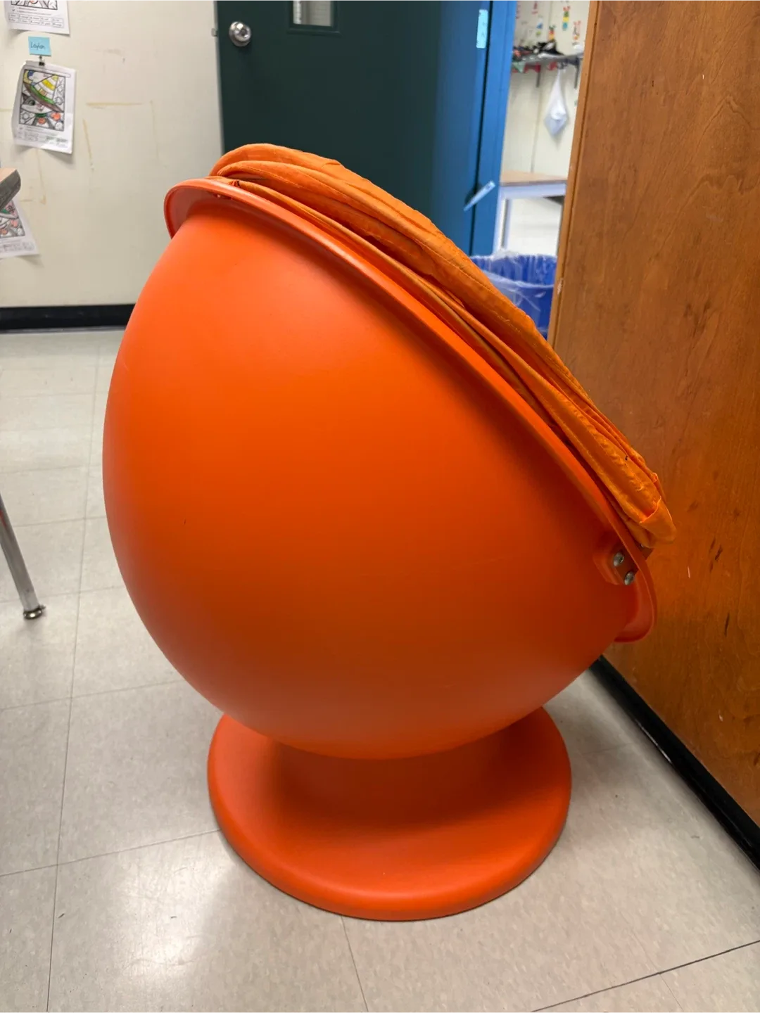 IKEA Orange Swivel Chair image indicator(2)