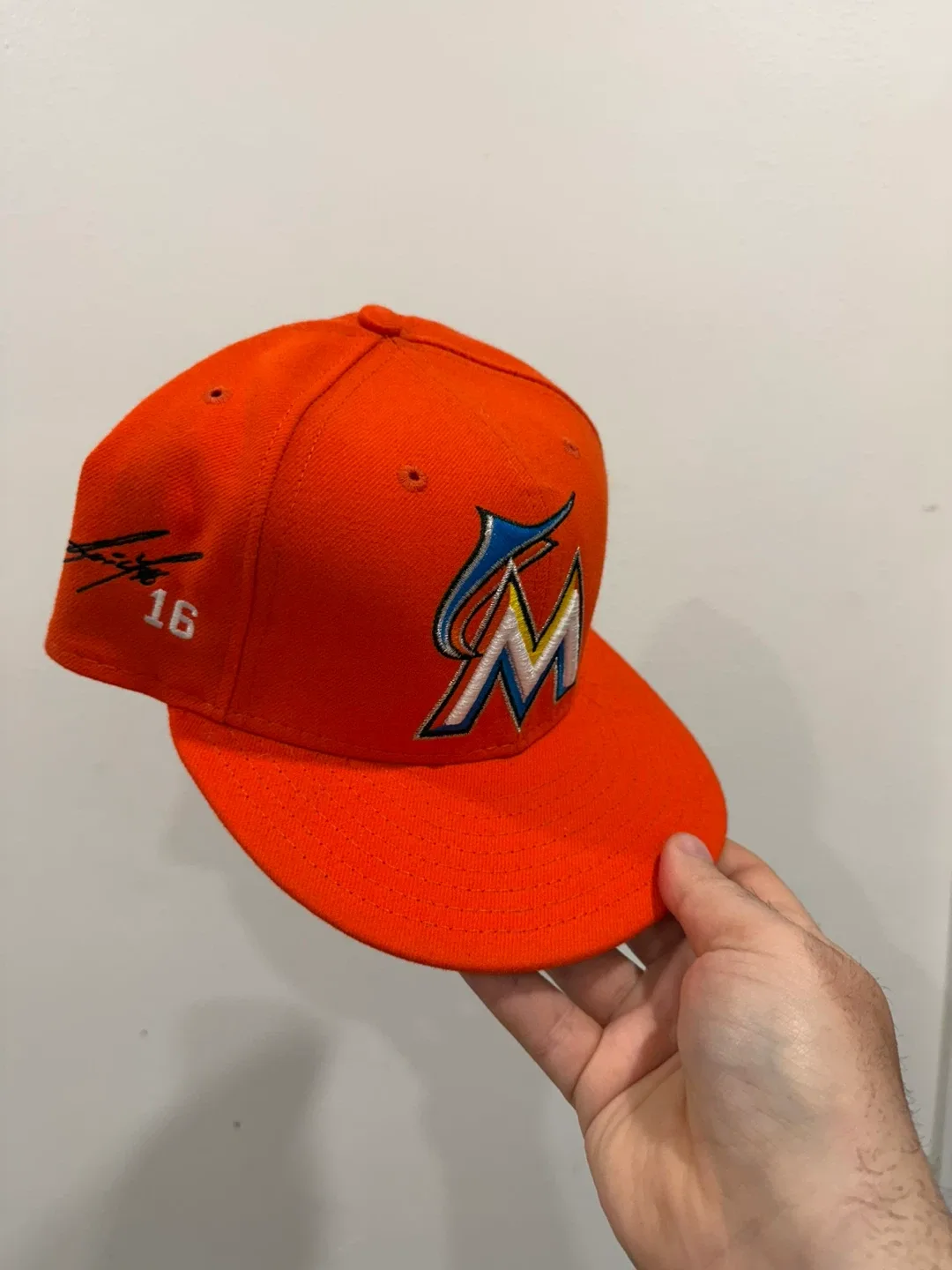 New Era MLB hats - Dodgers, Blue Jays, Indians, Yankees, more! image indicator(8)