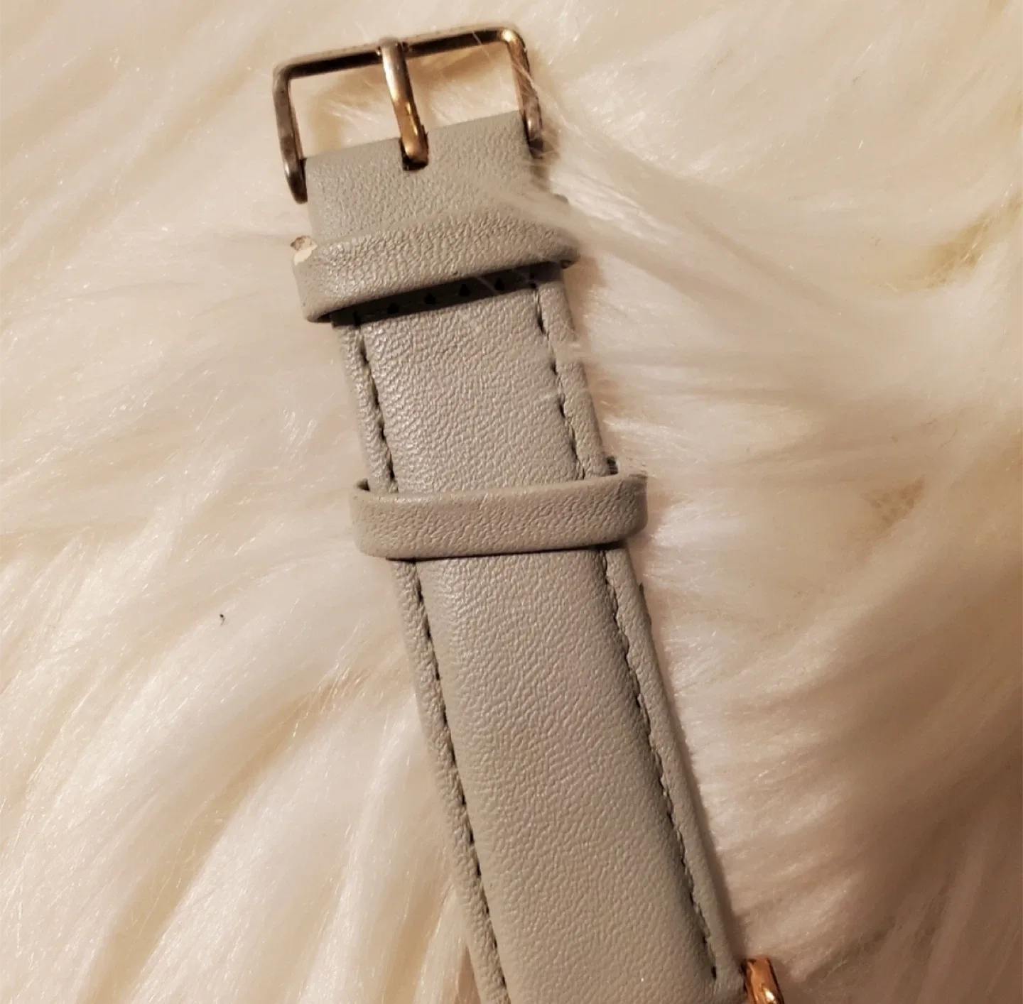 The Fifth Watch - Grey Leather Band NEEDS NEW BATTERY image indicator(5)
