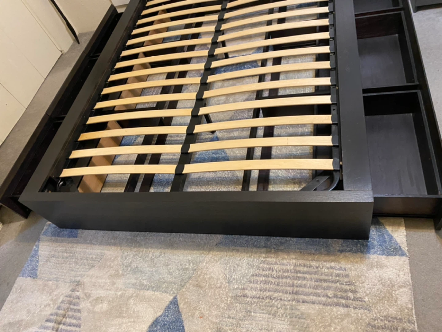Queen Bed Frame with 6 Storage drawers - photo 4