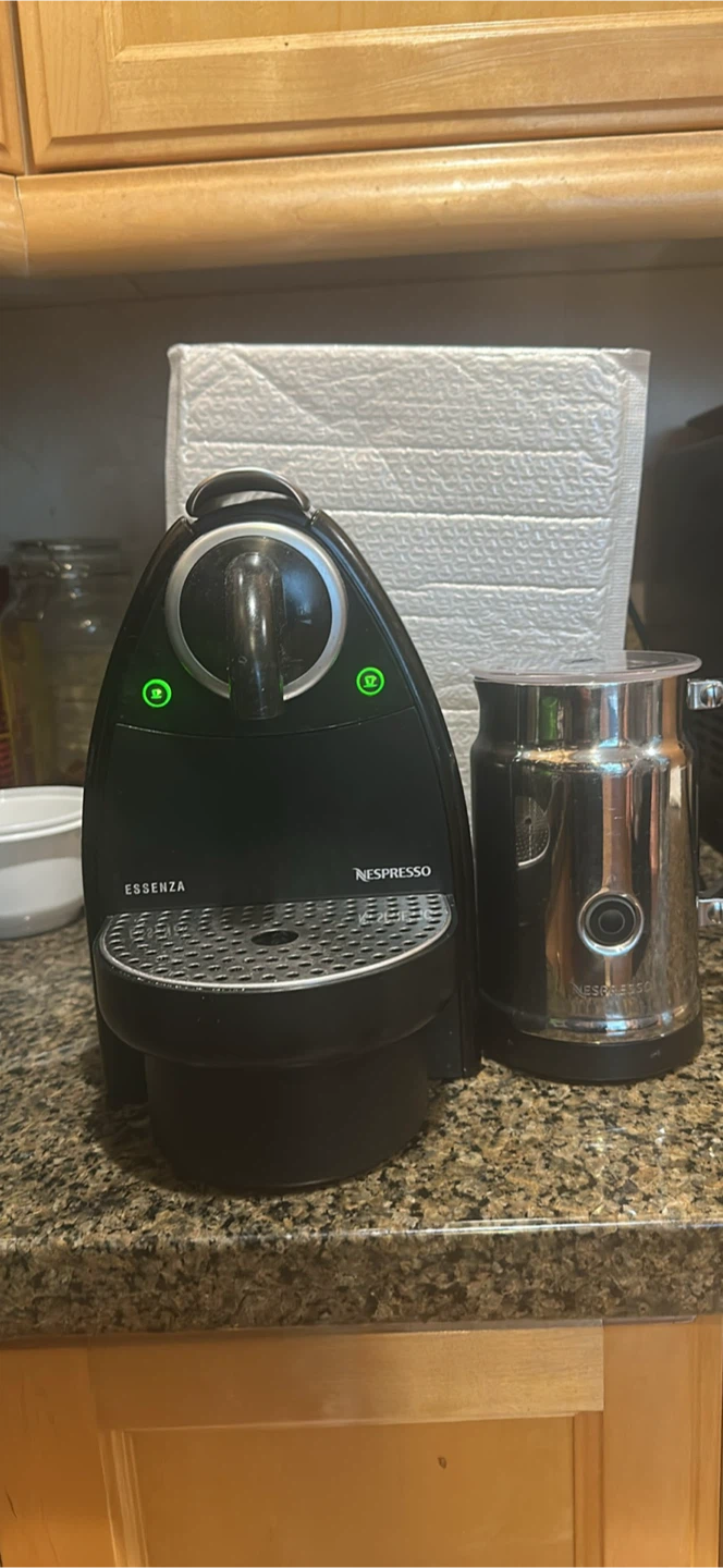 Nespresso Essenza Mini Coffee Machine