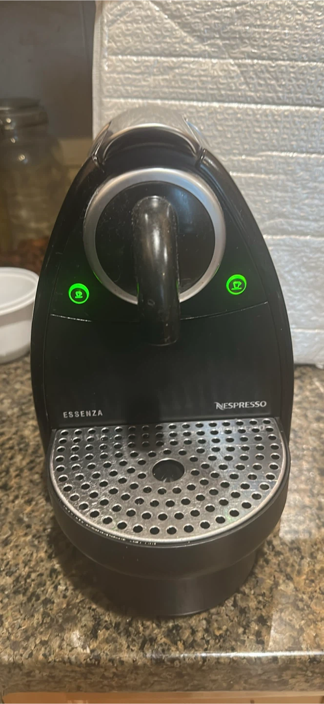 Nespresso Essenza Mini Coffee Machine - photo 2