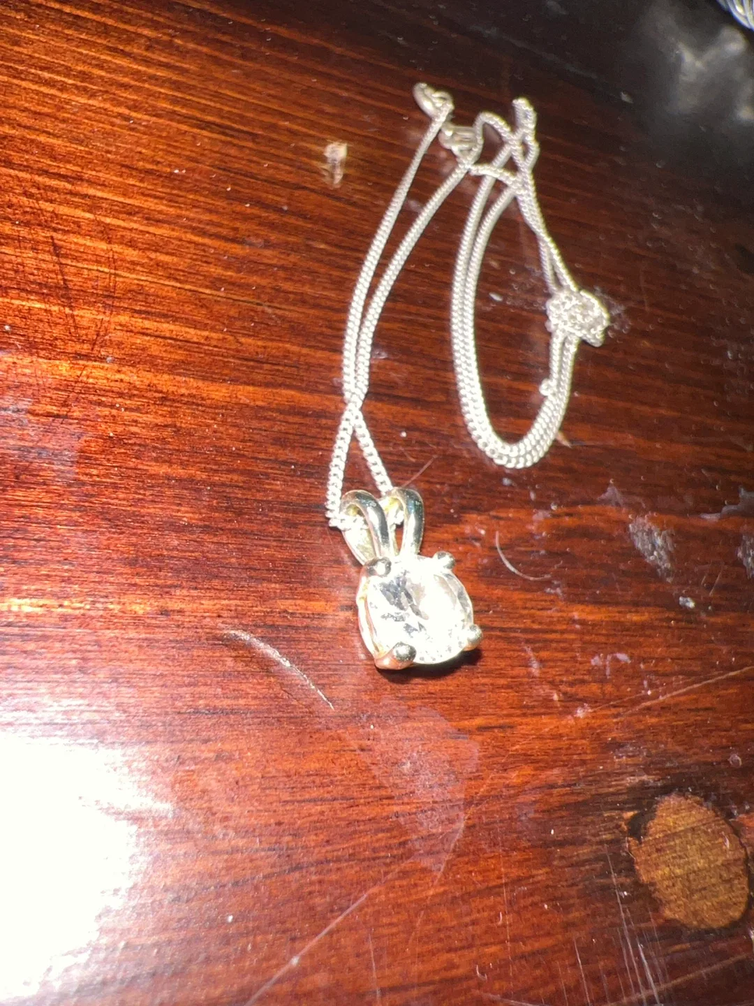 Silver Necklace with Stone Pendant image indicator(2)