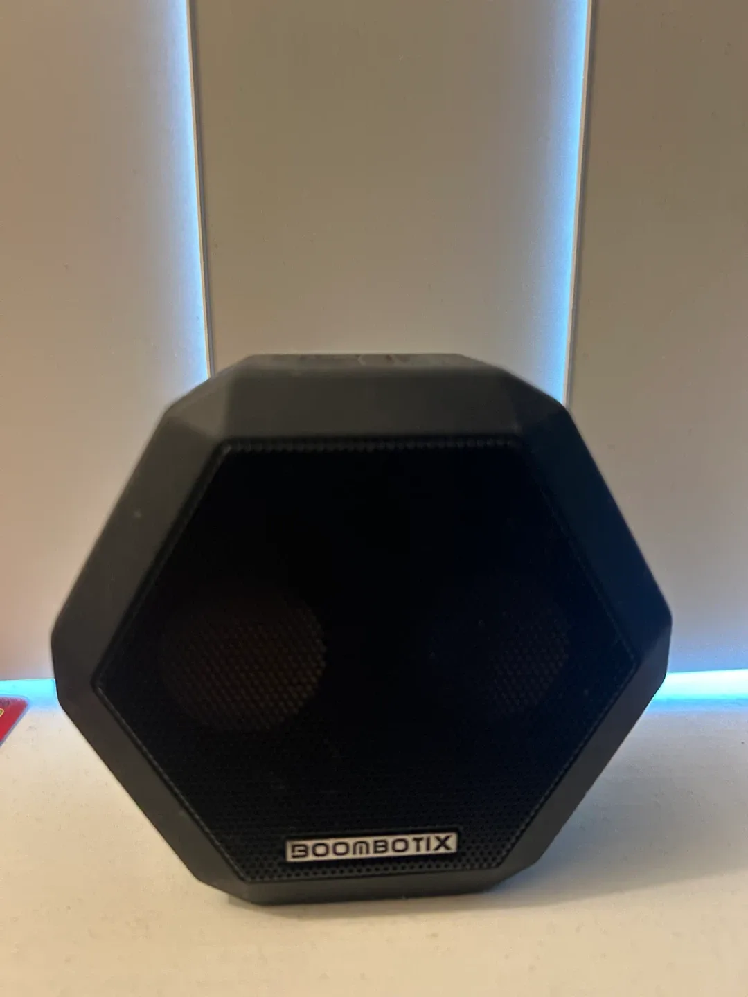 BoomBotix Speaker - Black
