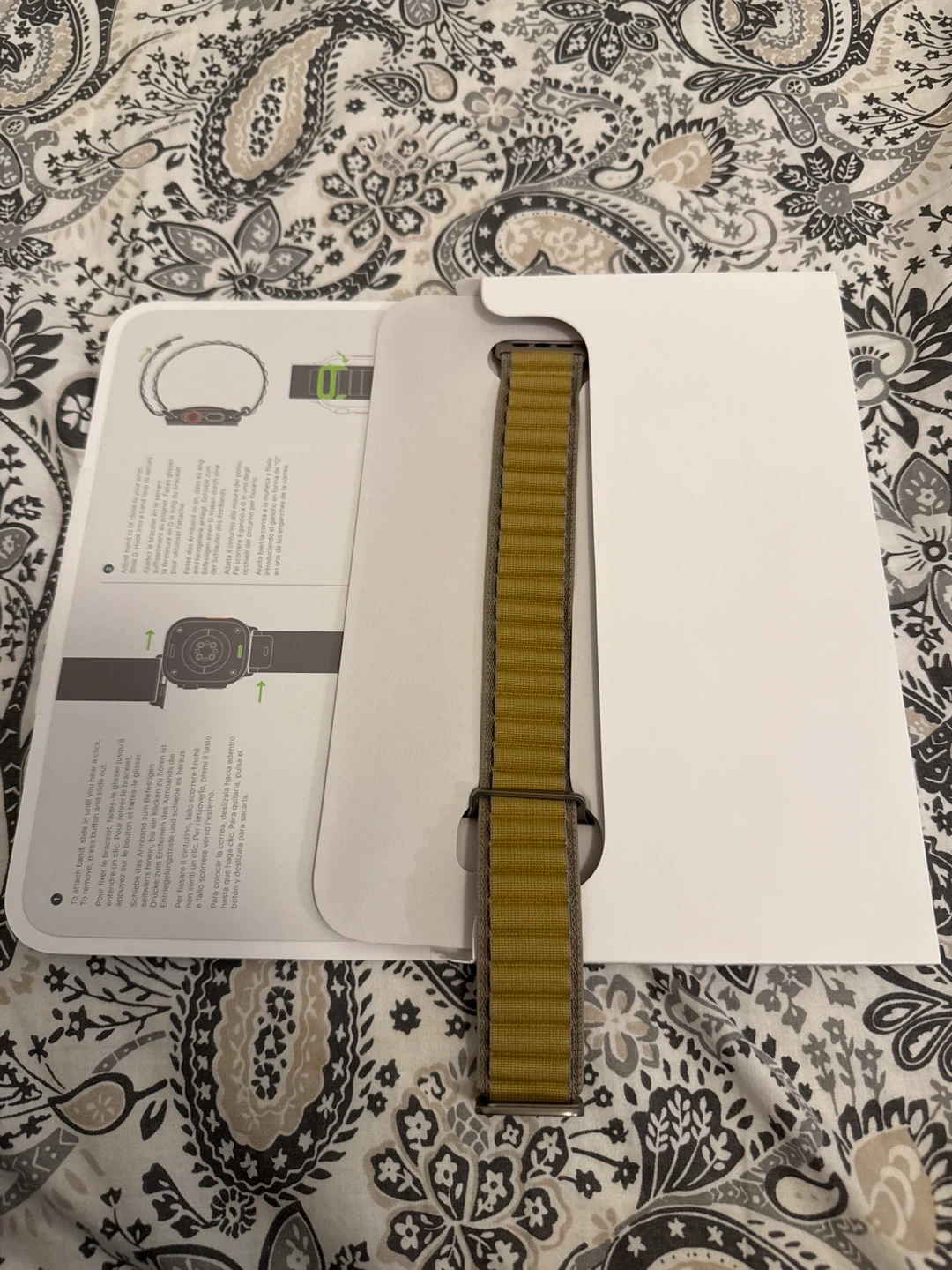Apple 49mm Alpine Loop Band - photo 2
