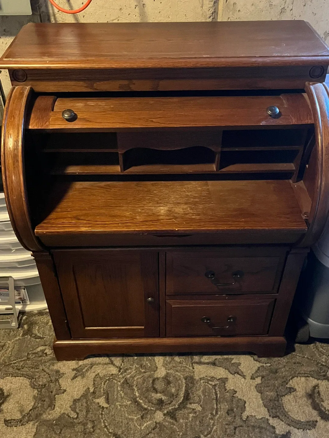 Wooden Roll Top Desk image indicator(2)