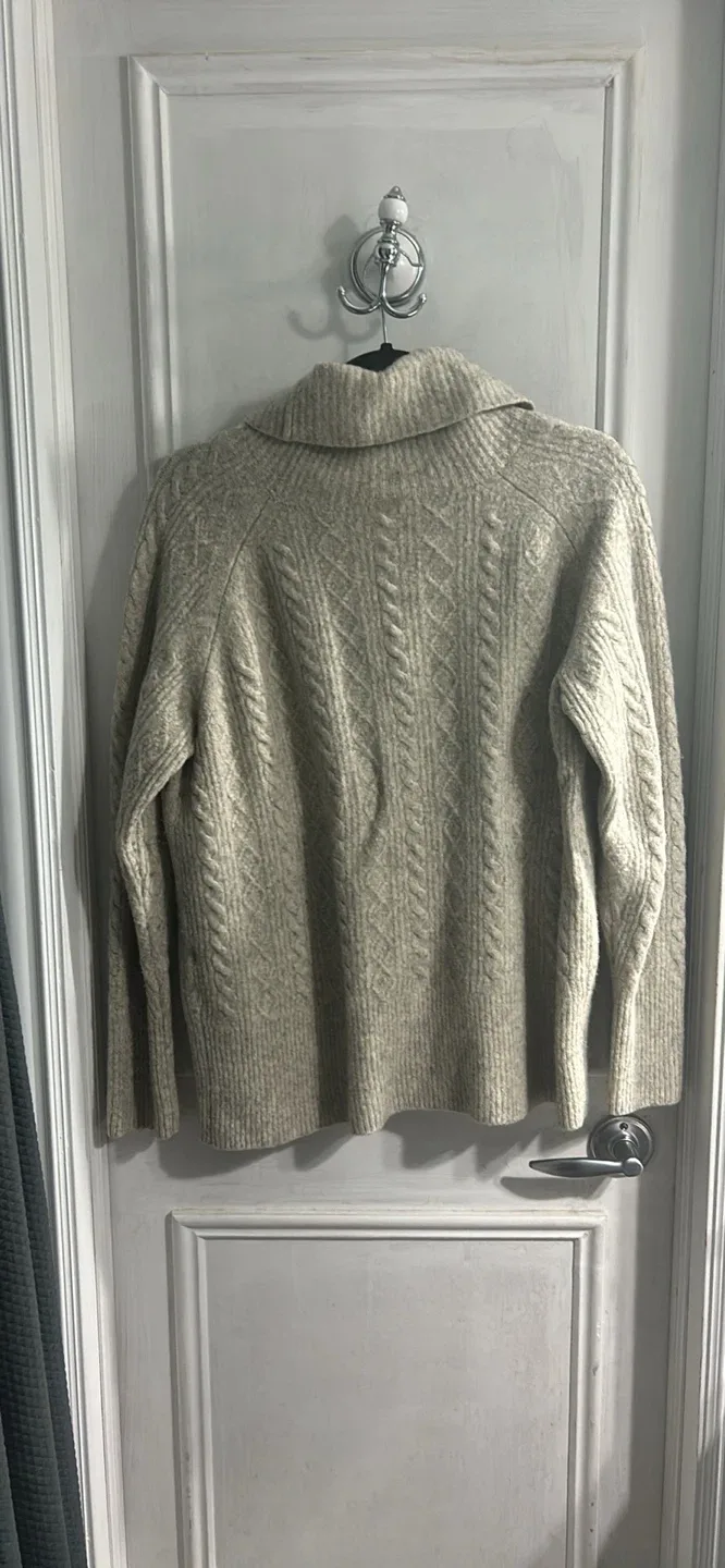 Aritzia Community Cable Knit Turtleneck Sweater image indicator(2)