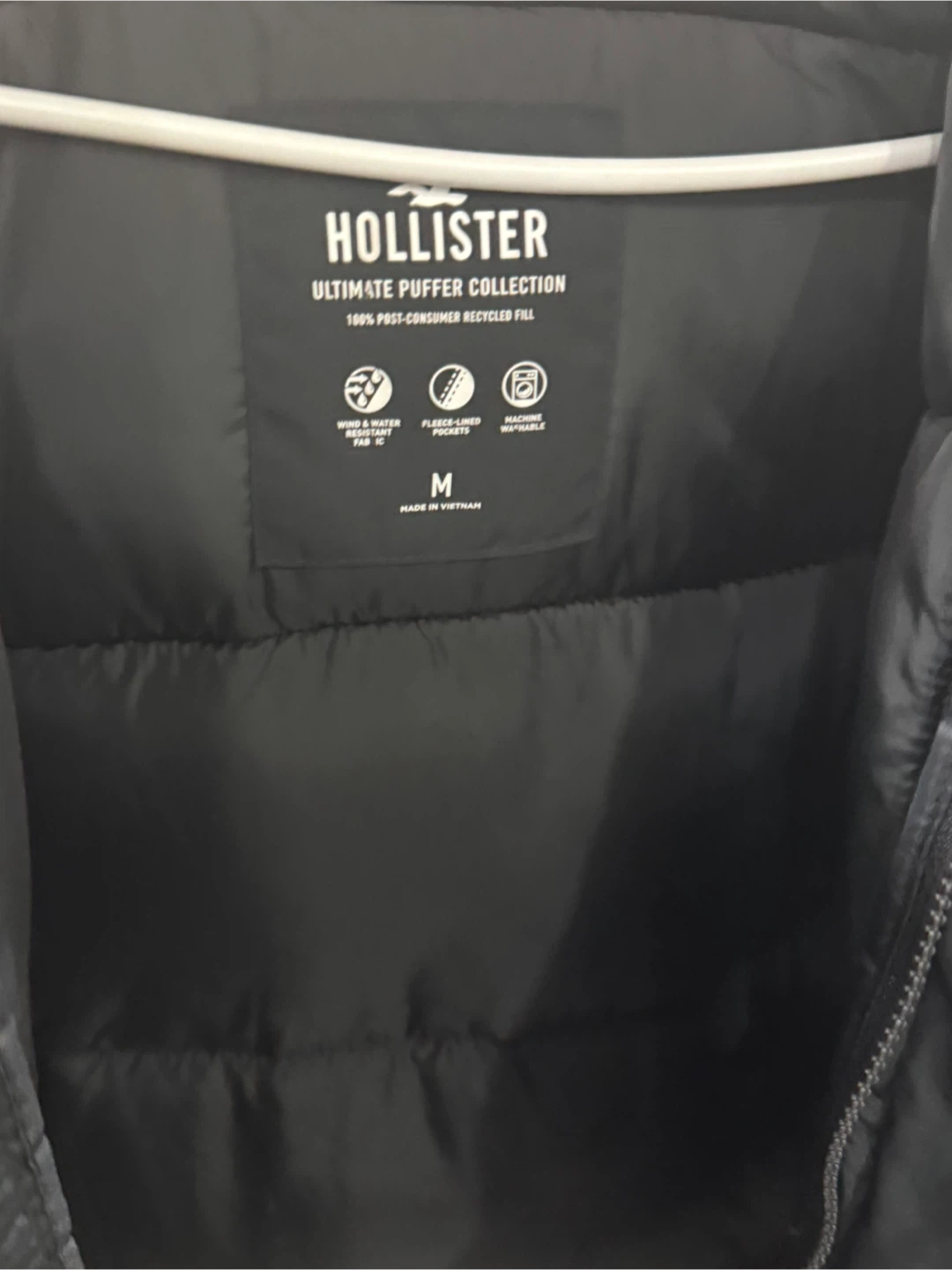 Hollister Ultimate Puffer Jacket - Size M - photo 4