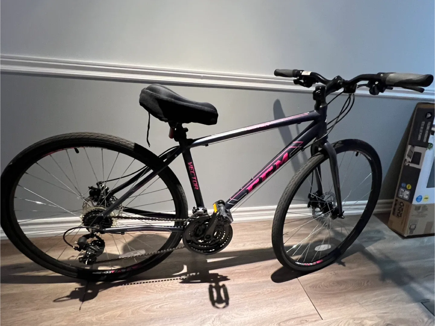 CCM Vector 100 Bike image indicator(2)