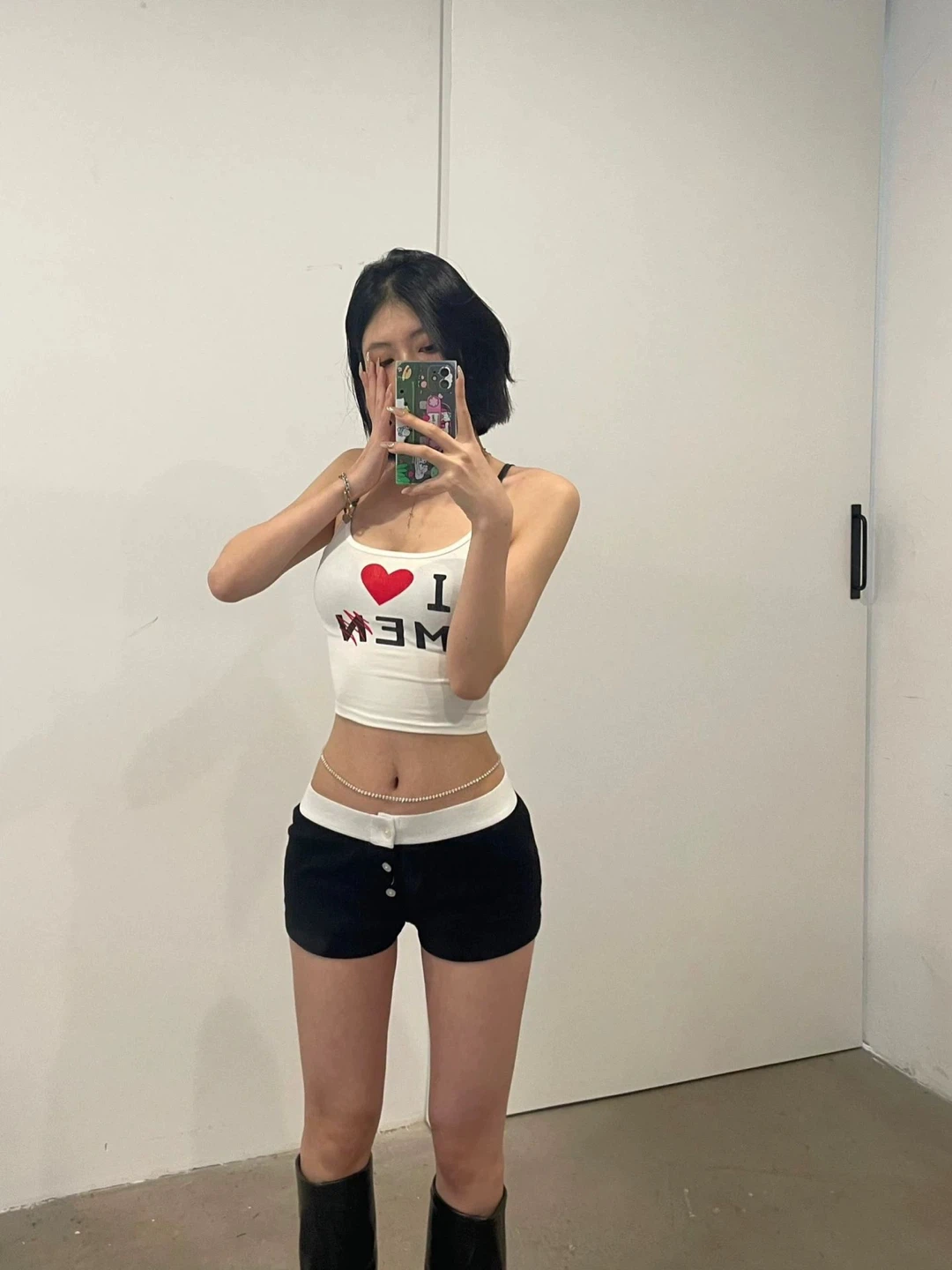 “I love me” Top - photo 2