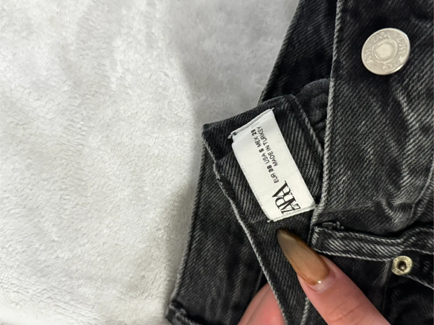 ZARA Black Jeans - Size 6 image indicator(3)