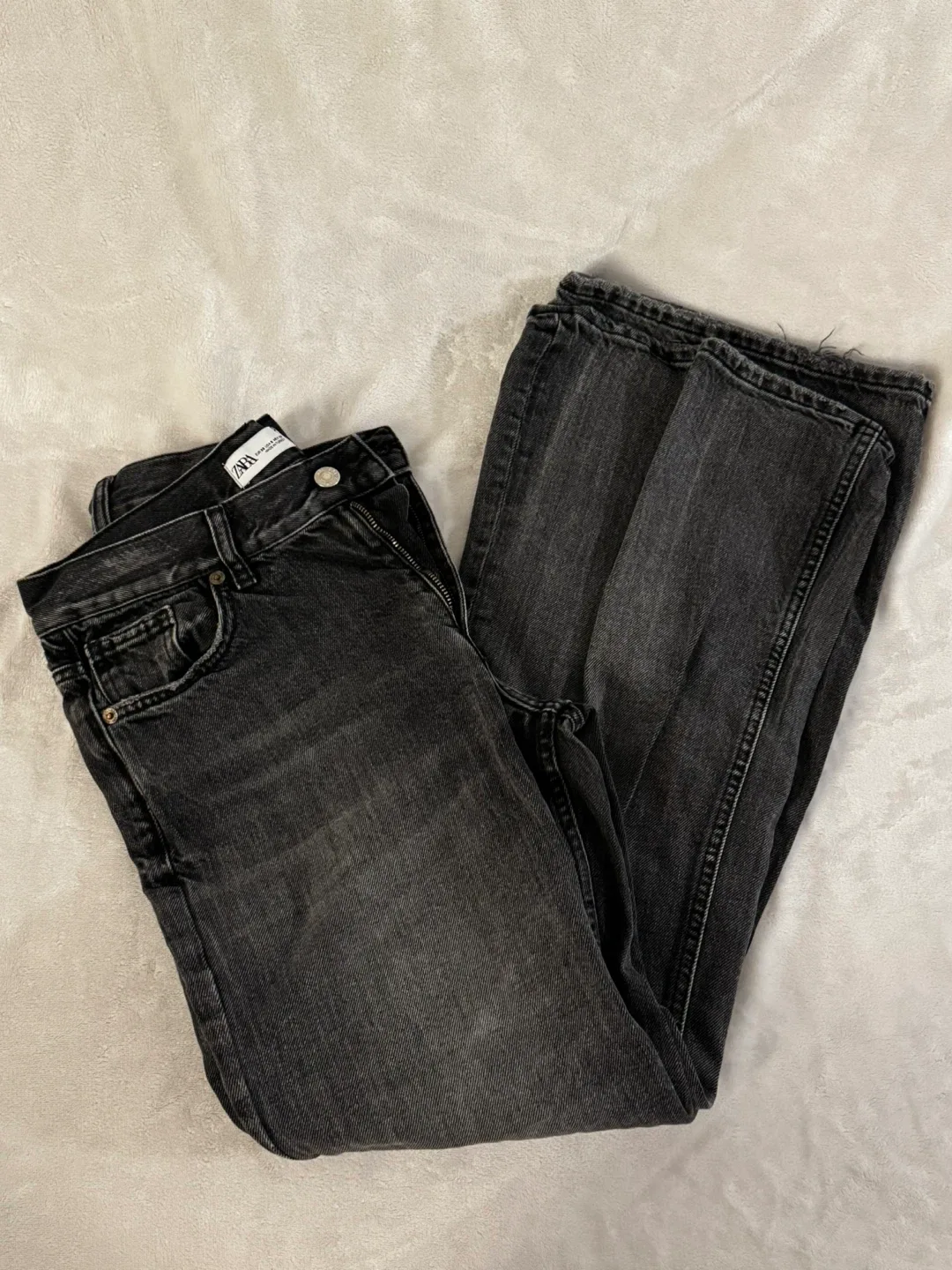 ZARA Black Jeans - Size 6