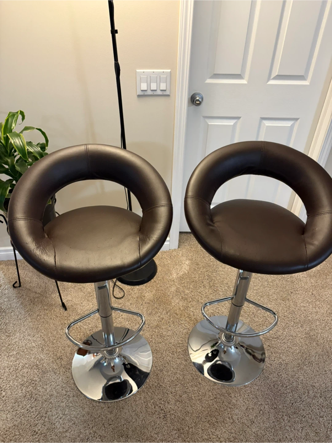 Pair of Brown Leather Bar Stools - photo 2