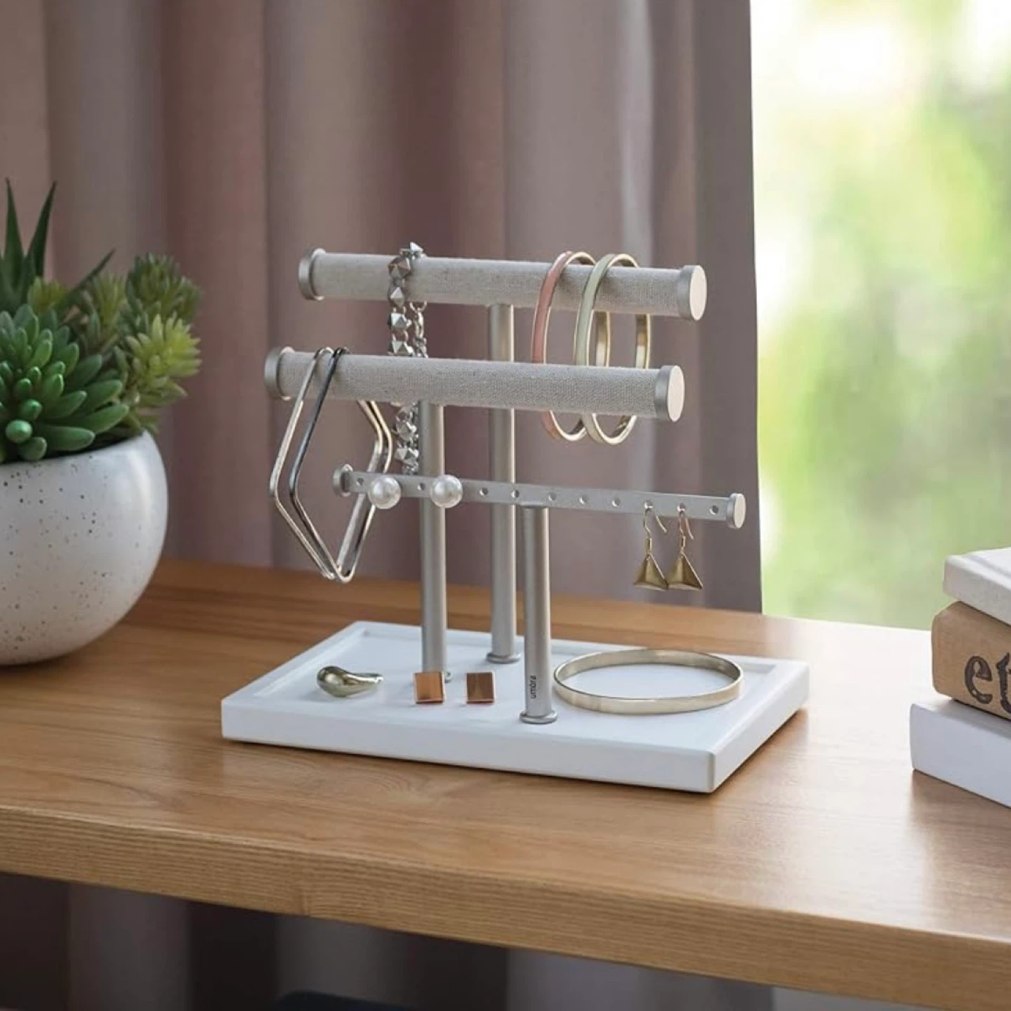 NEW! Umbra Jewelry Stand - photo 4
