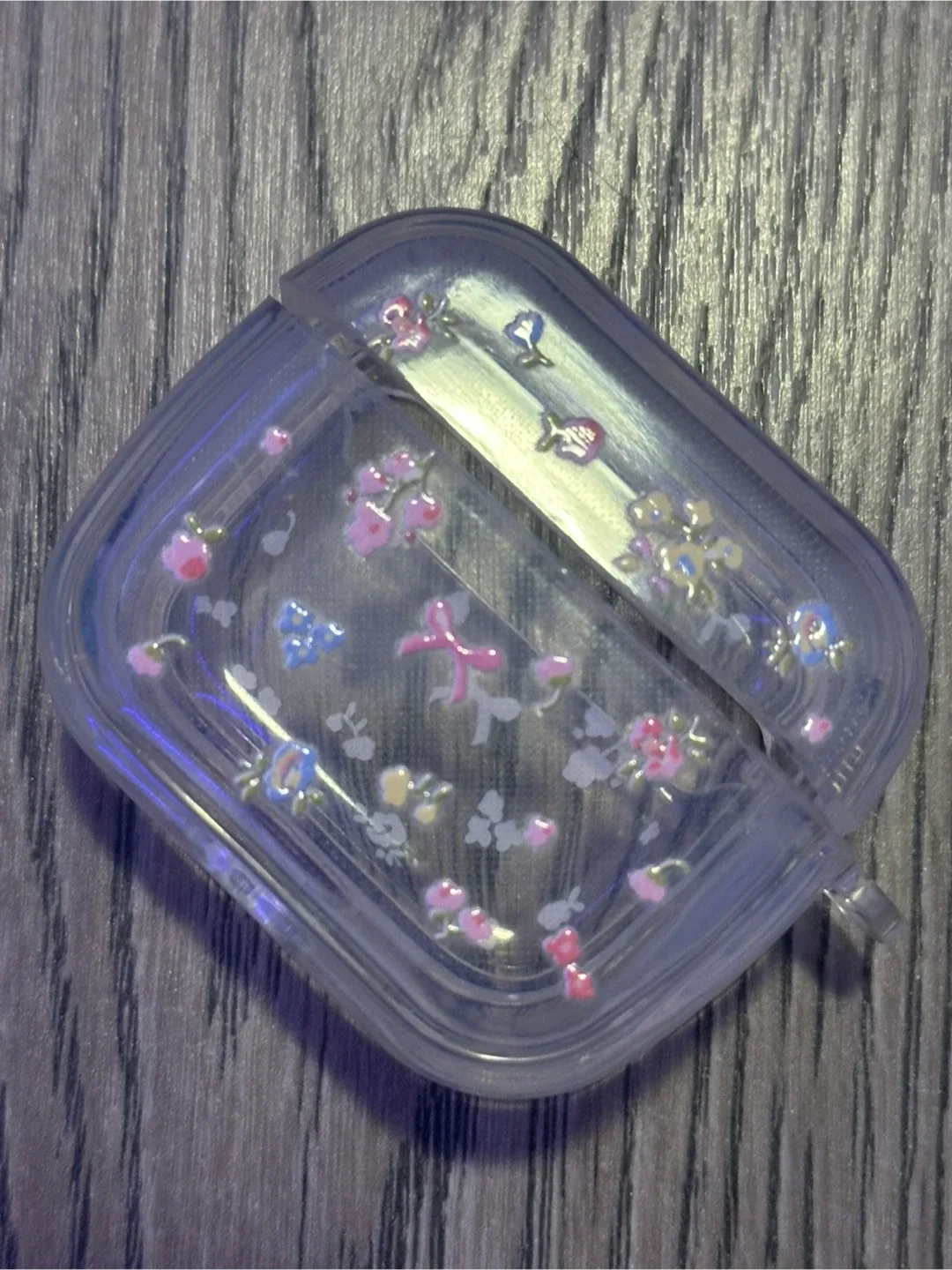AirPods 3 Case with Floral Design image indicator(2)