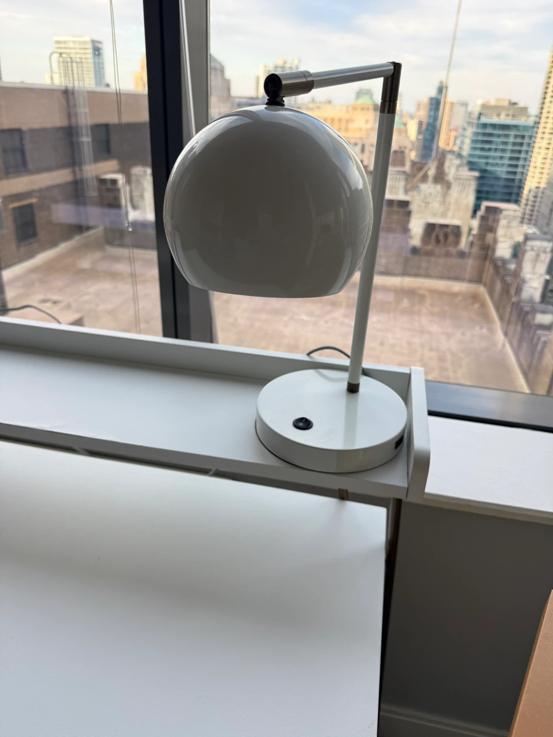 White Globe Table Lamp