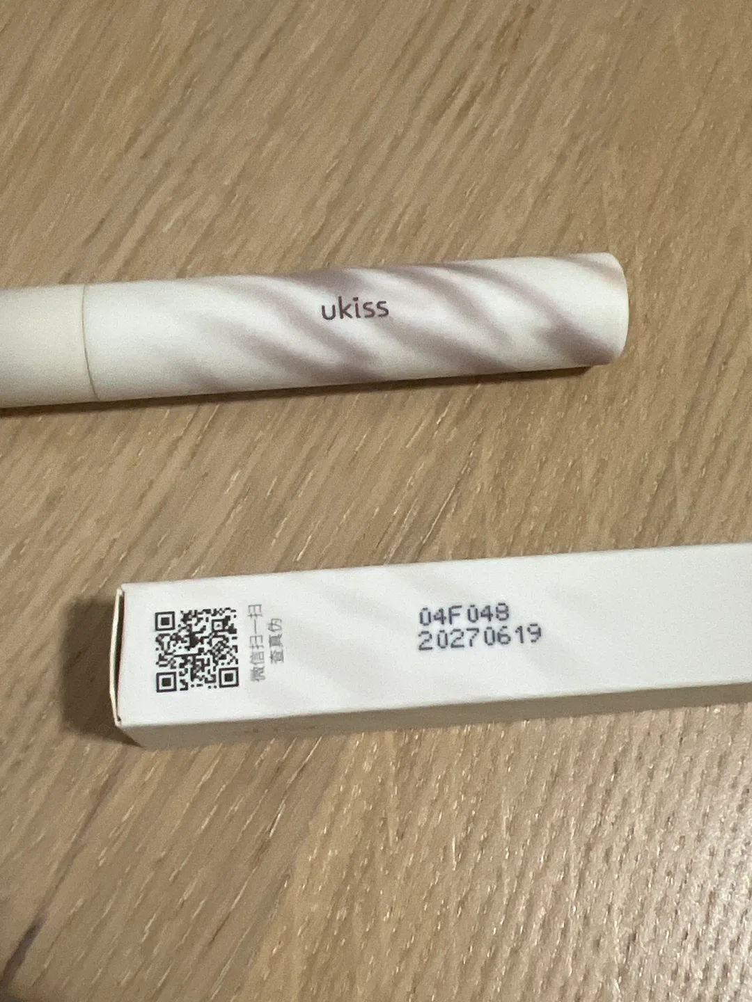 UKISS Tabby Roam Lip & Cheek Powder Tint - M01 image indicator(2)