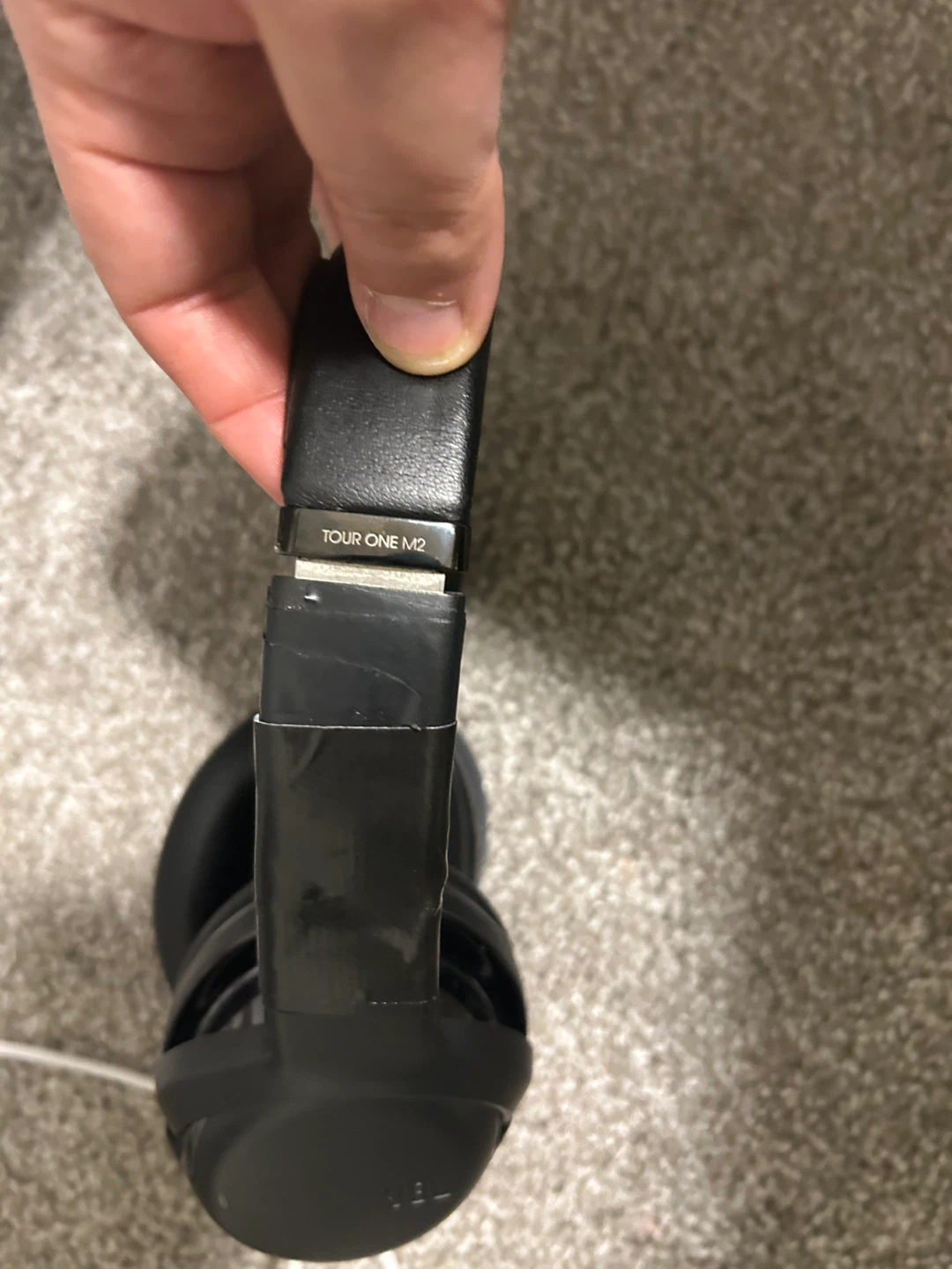JBL Tour One M2 Headphones - photo 4