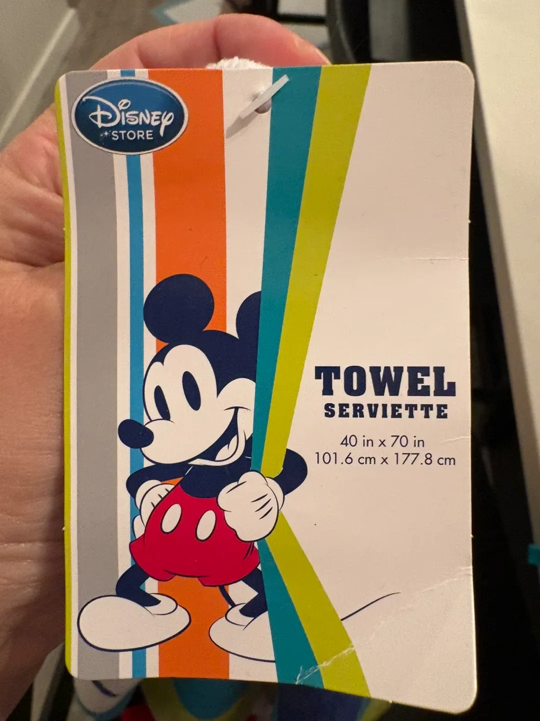 Disney Mickey Mouse Beach Towel - 40" x 70" image indicator(2)