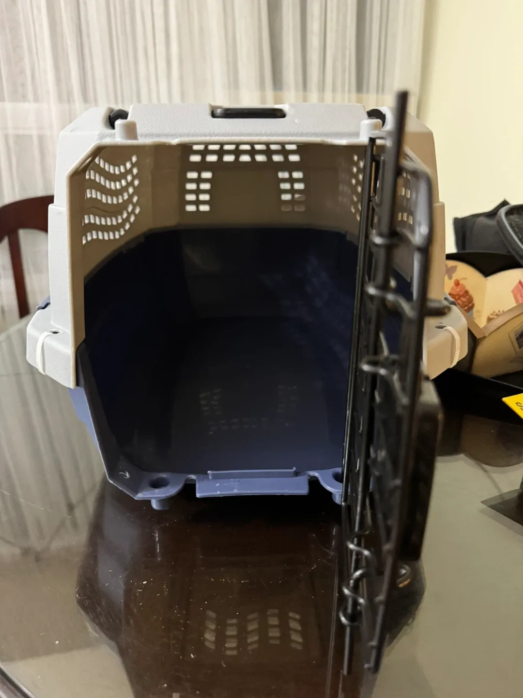 Pet Carrier image indicator(2)