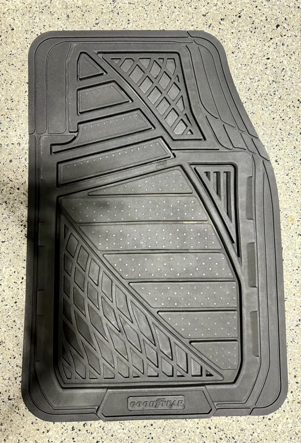 Goodyear Black All season SUV Floor Mats - Set of 4 image indicator(3)