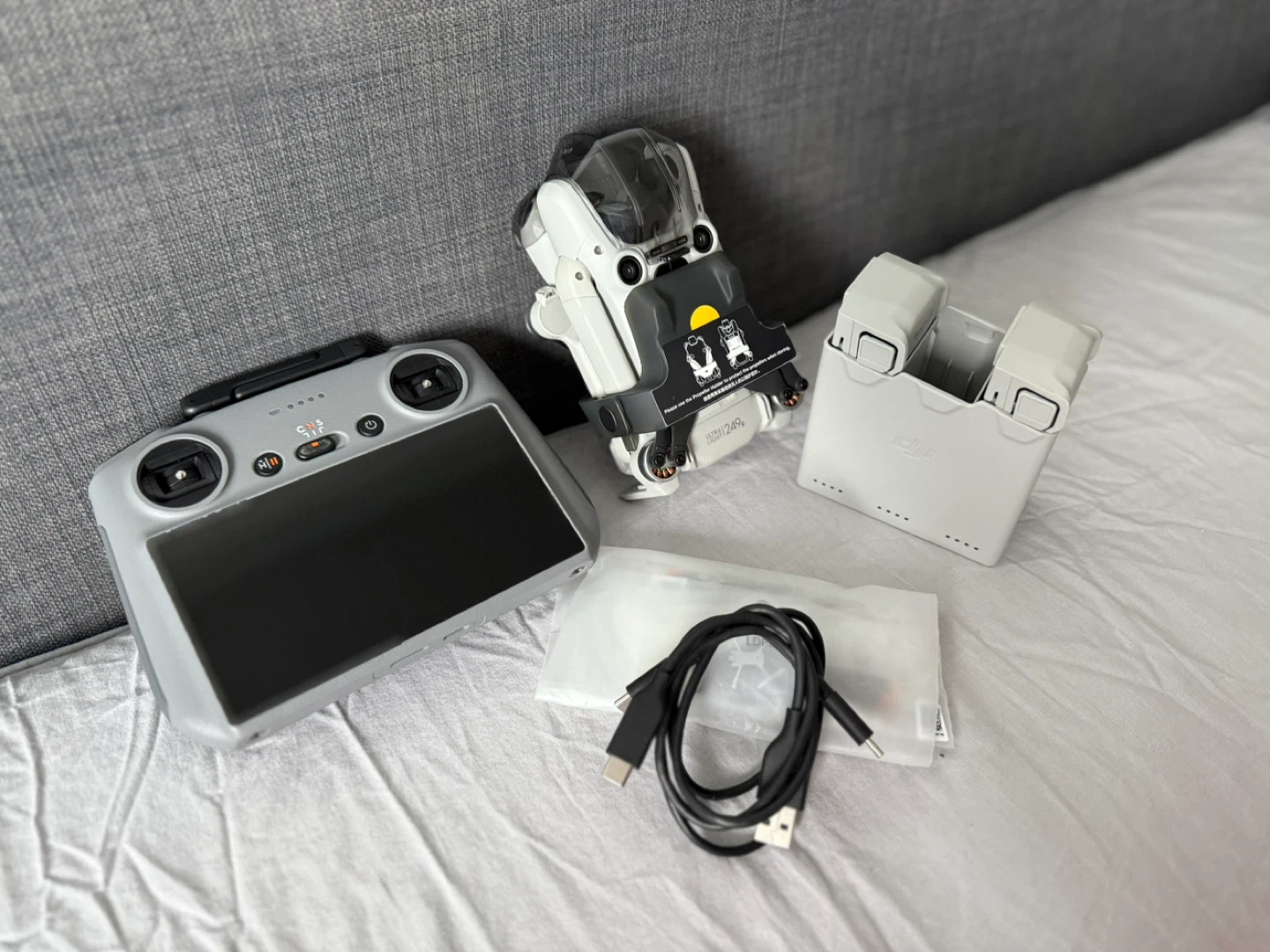 DJI Mini 4 Pro Drone with Controller - photo 4