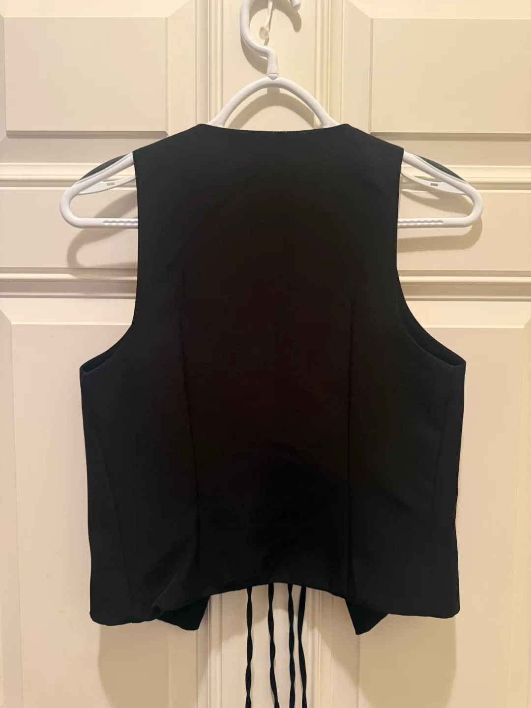 Black Vest Top image indicator(3)