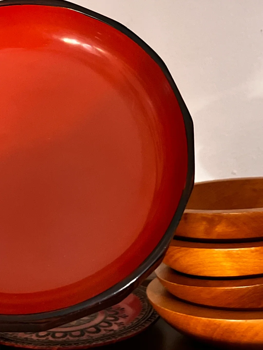 Wood vintage mid century modern Red & Brown Plates image indicator(6)