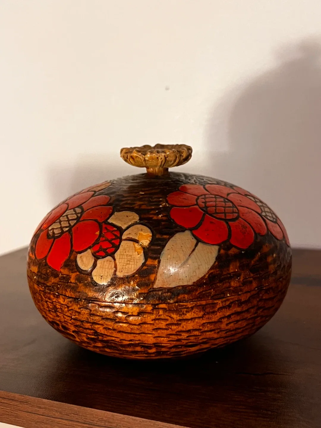 Vintage Floral Trinket Box image indicator(2)