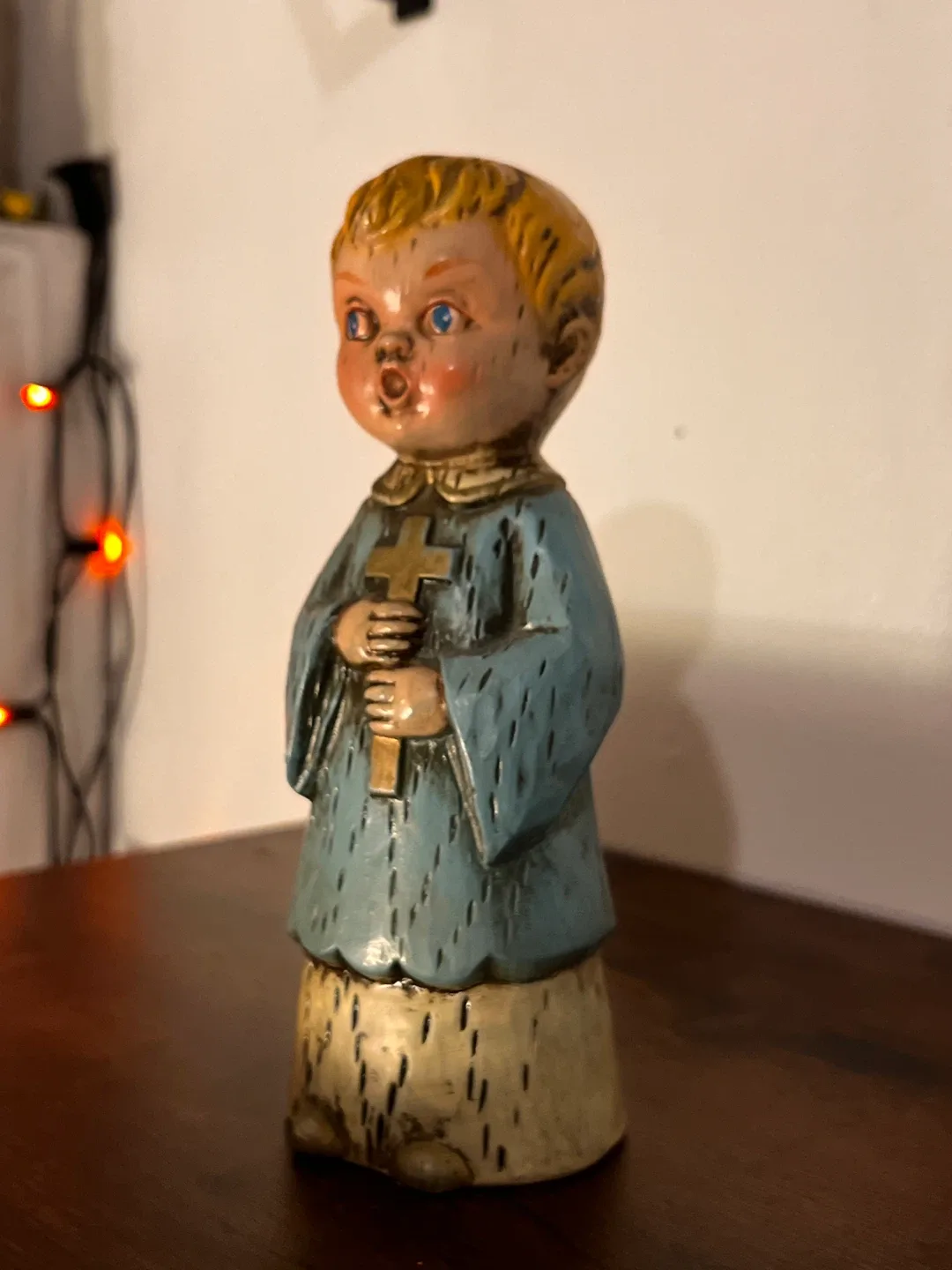 Vintage Choir Boy Figurine image indicator(2)