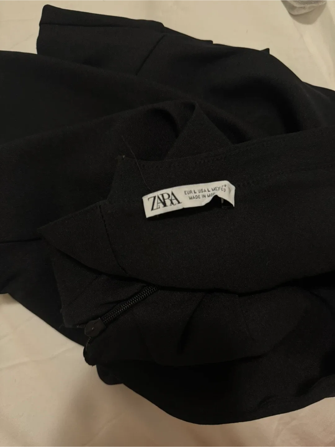 Zara Asymmetrical Tube Top - L image indicator(3)