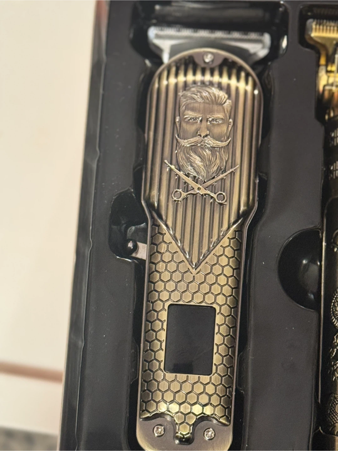 MIGUAN Electric Hair Clipper Set - New in Box! - photo 5