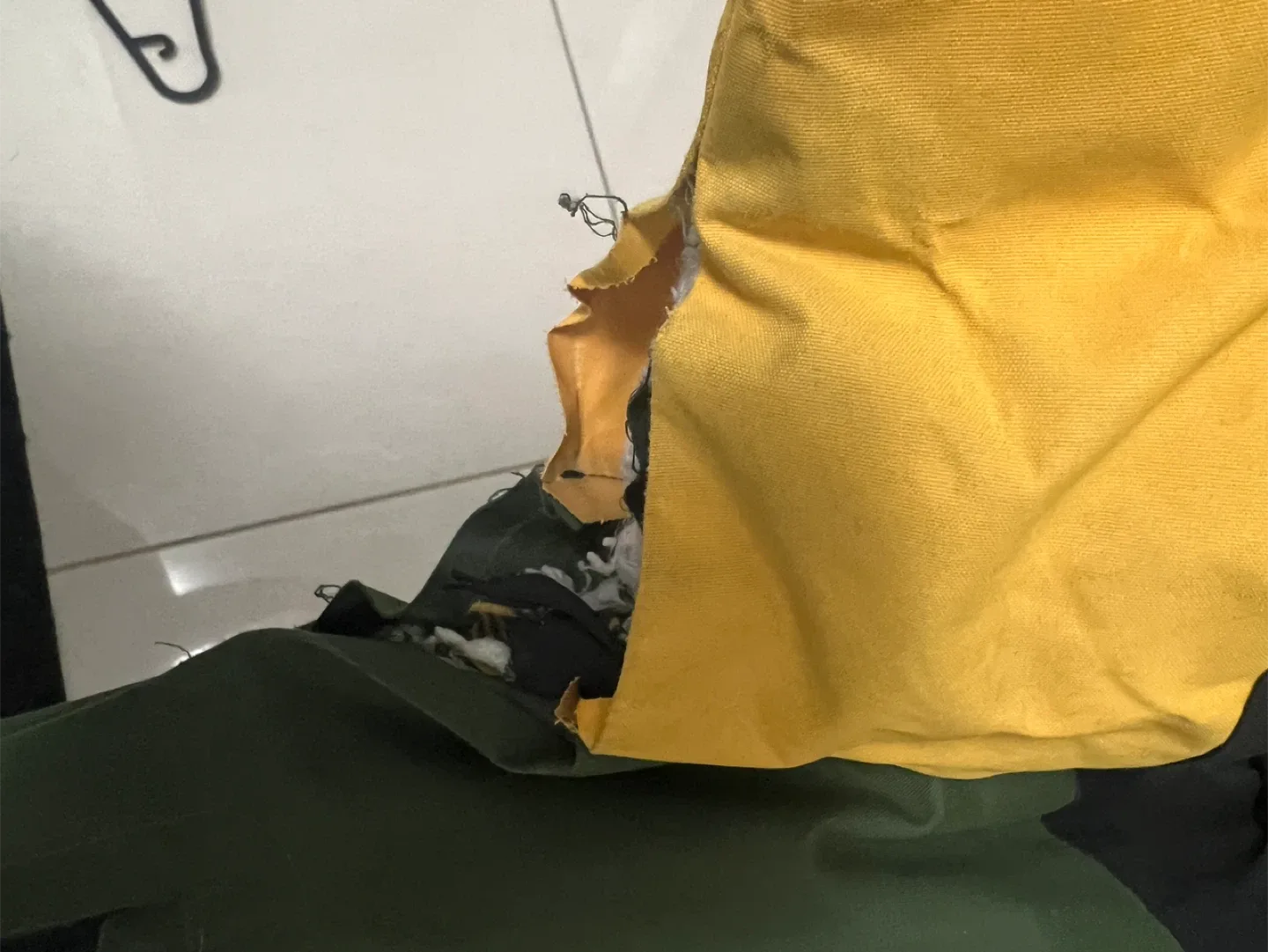 Canadiana Kids' Winter Jacket - Size M (7-8) image indicator(4)