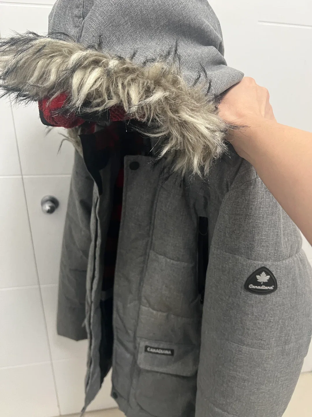 Canadiana XL/TG (14-16) Grey Winter Jacket image indicator(2)