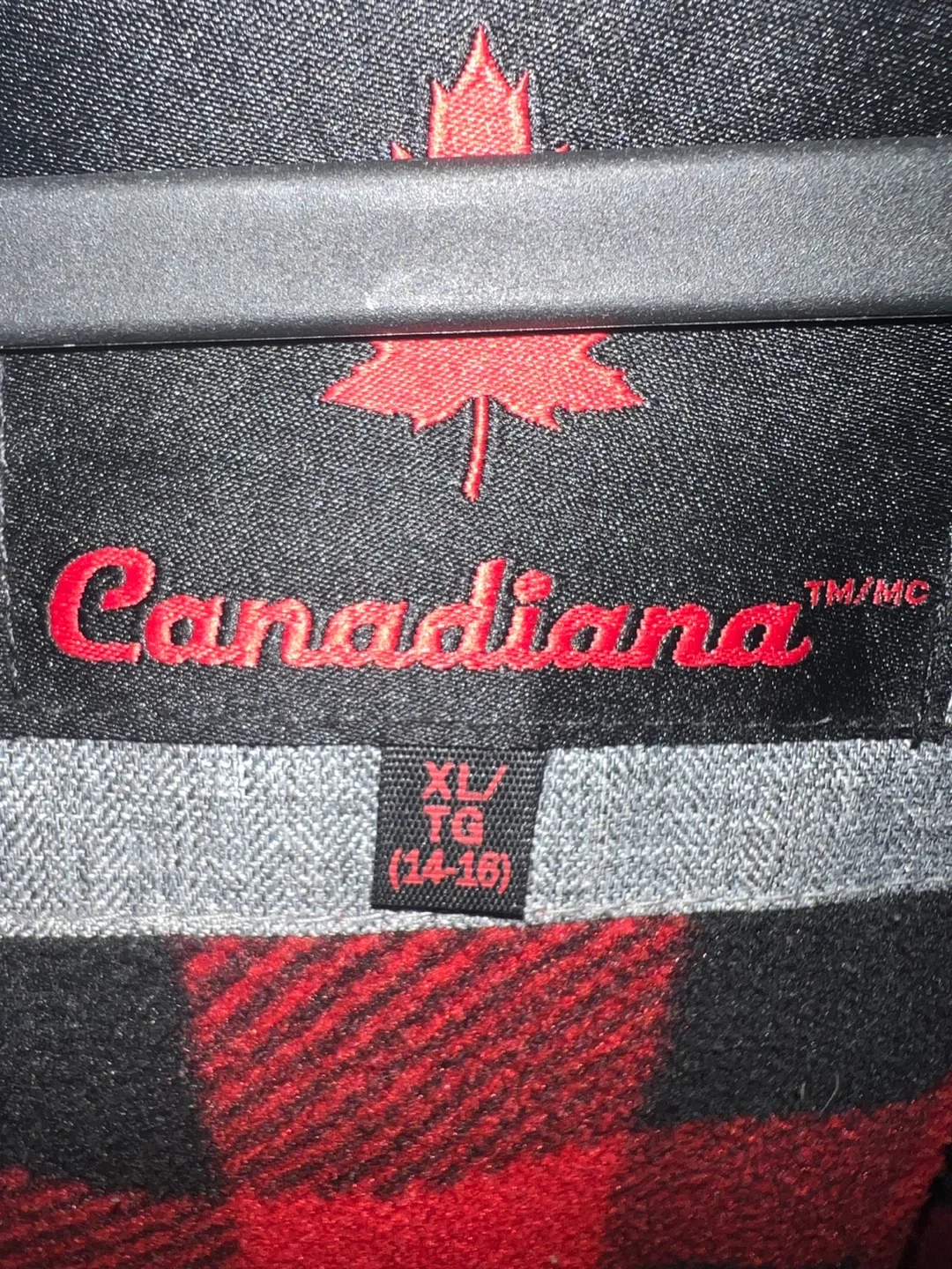 Canadiana XL/TG (14-16) Grey Winter Jacket image indicator(3)