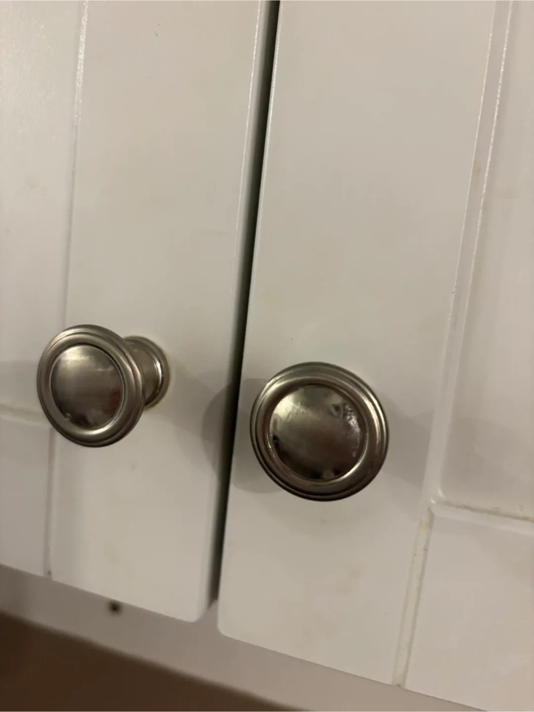 Selling 2 Glacier Bay White Bathroom Cabinet image indicator(8)