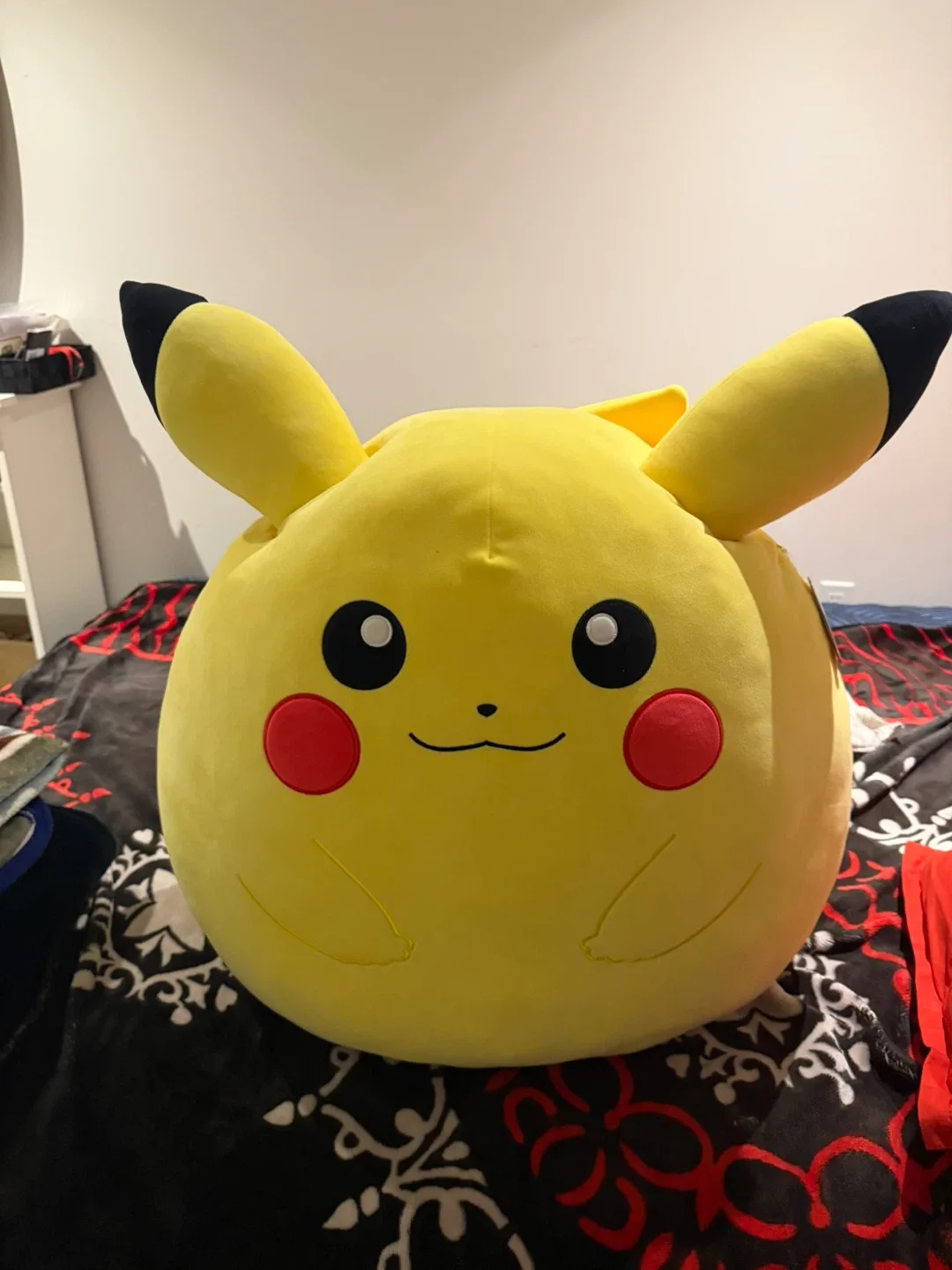 Pikachu Squishmallow Plush - Yellow image indicator(5)