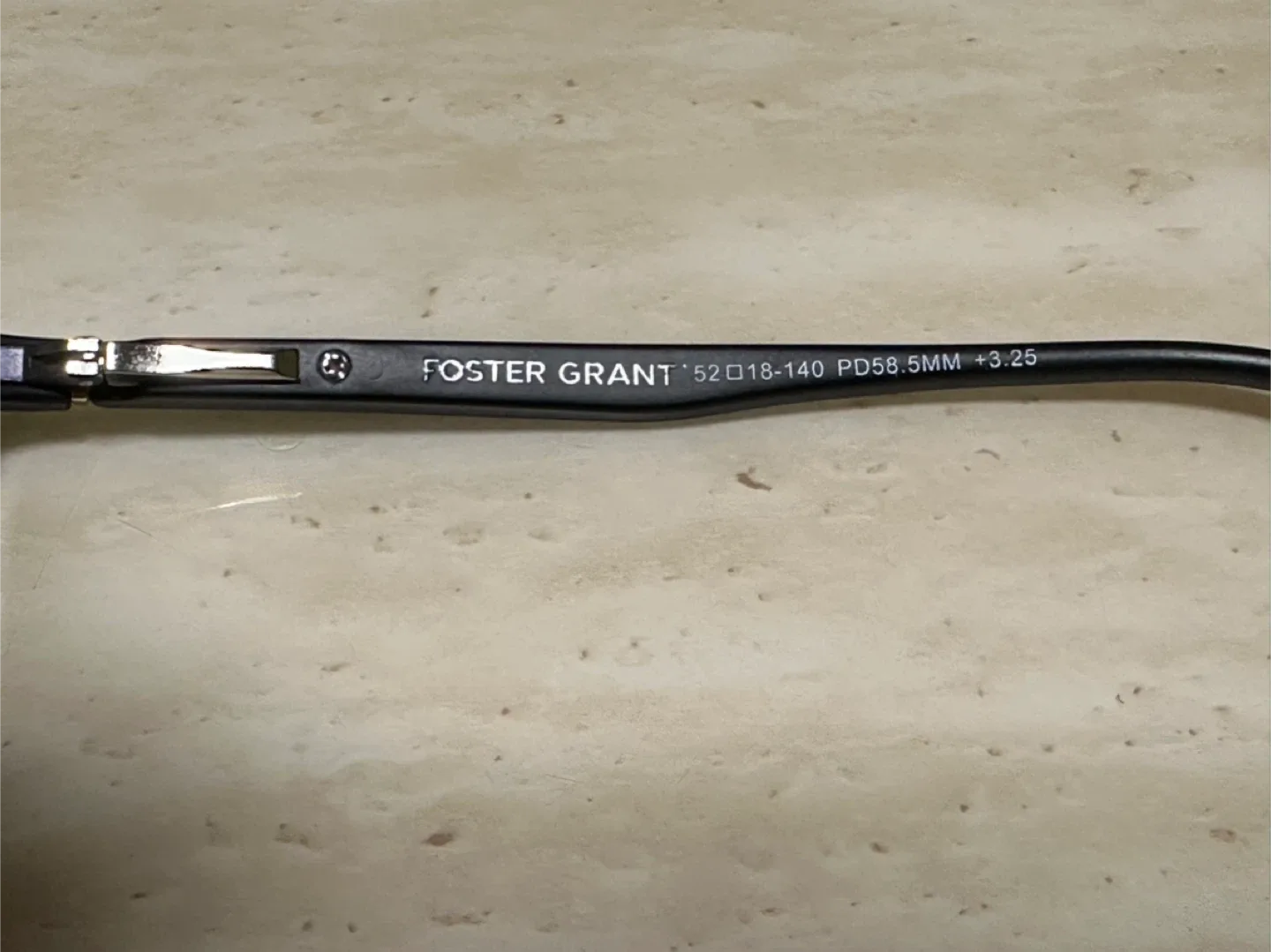 Foster Grant Alden Black Reading Glasses (NEW) (+3.25) image indicator(3)