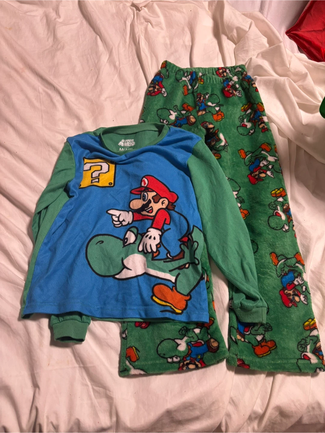 Super Mario Kids Pajama Set - Size M (7/8)