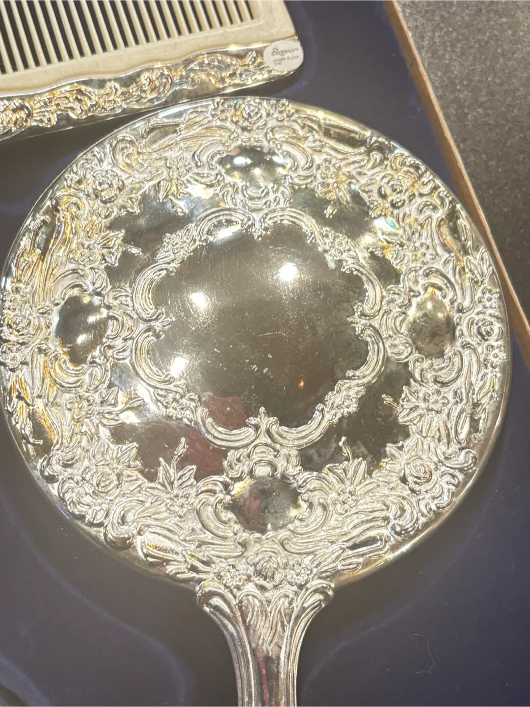 Silverplated Dresser Set - Elegance Silverplate image indicator(5)