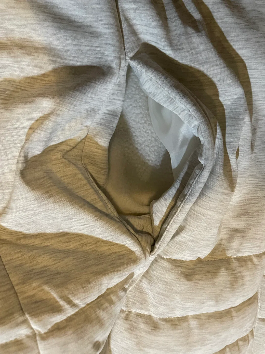 New Balance white  Vest image indicator(8)