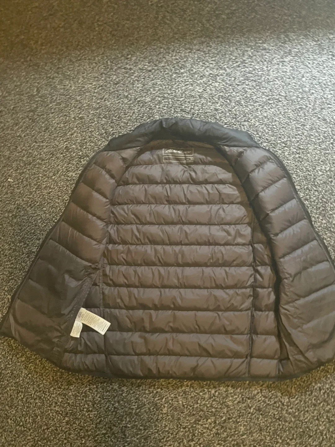 Eddie Bauer Black Down Vest image indicator(5)