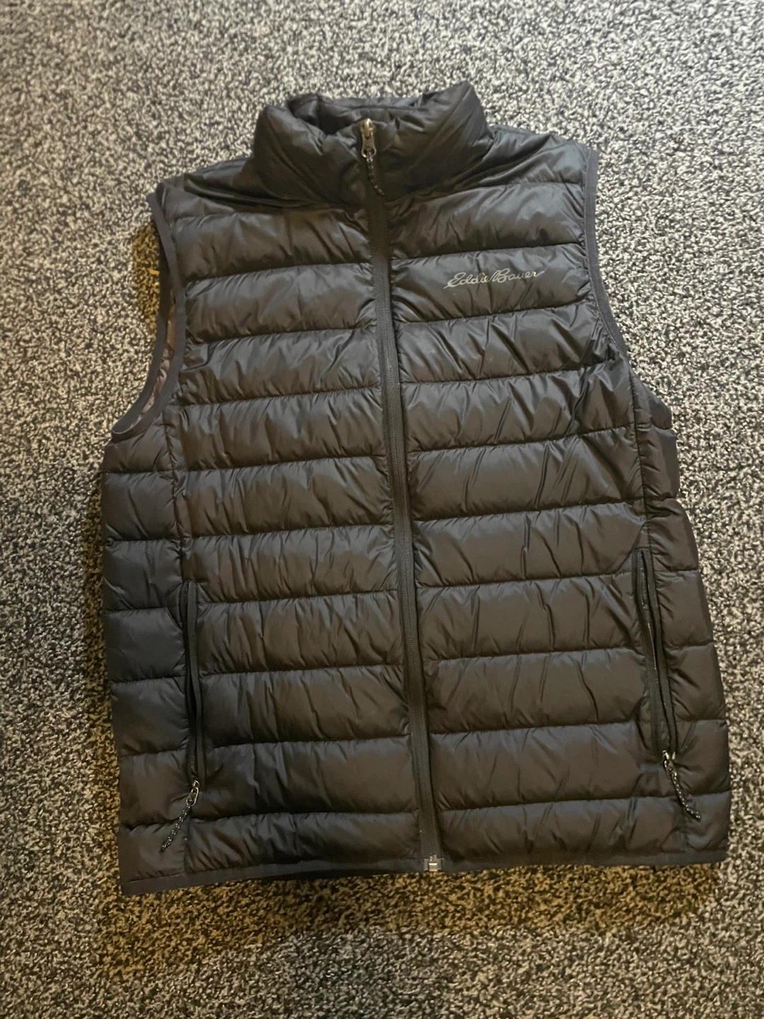 Eddie Bauer Puffer Vest - Black